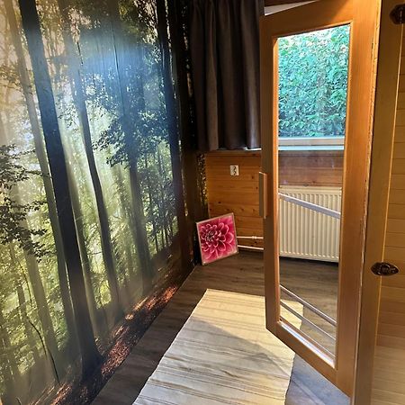 Cosy And Romantic Forest House Met Sauna Op De Veluwe Putten Exterior foto